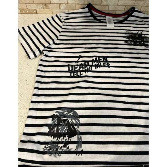DISNEY SHIRT NEW MENS L WHITE PIRATES OF THE CARIBBEAN Dead STRIPED PARKS NWT - Picture 3 of 5